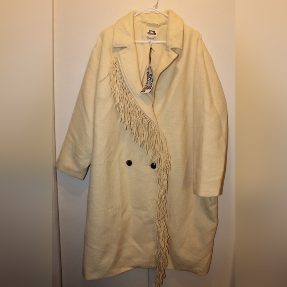 Future Collective × Reese NWT Cream White 2X Notched Double Breasted Fringe Coat - Picture 5 of 15